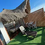 Cabaña y Restaurante Yalis