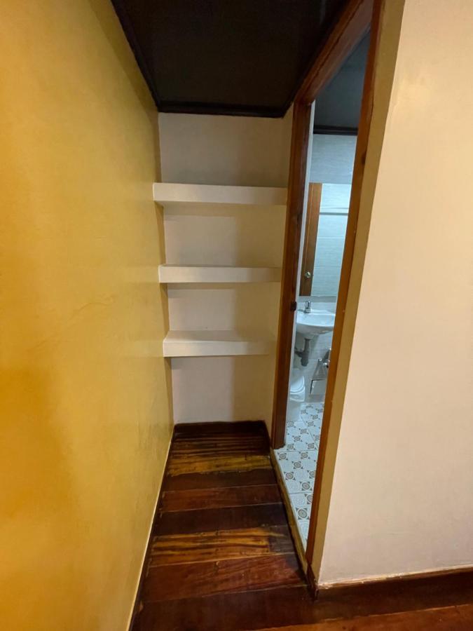 Yalis Sas * Cartagena