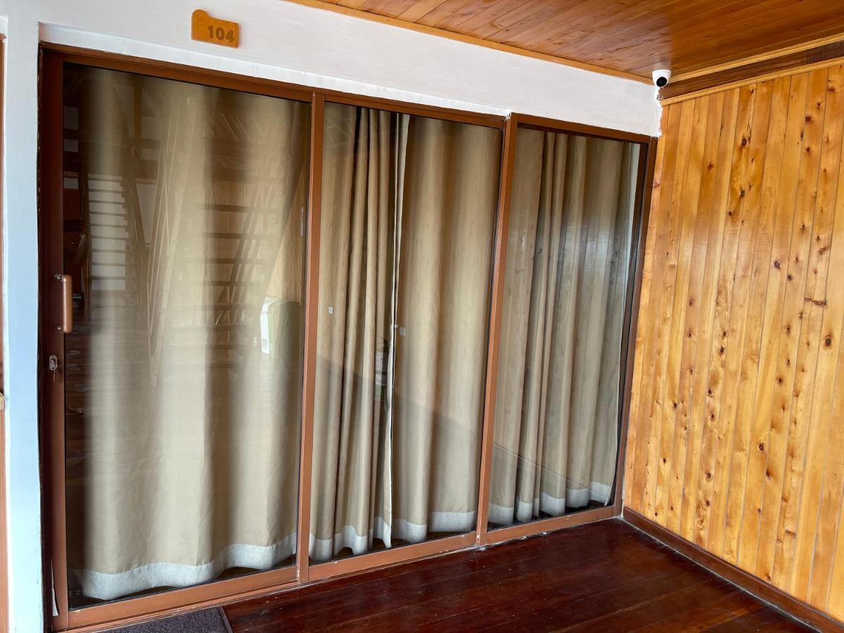 Yalis Sas * Cartagena